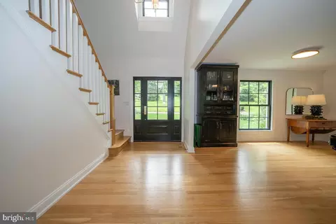 Entry Way - 161 Hunters Ln, Devon, PA 19333 photo 1 of 13