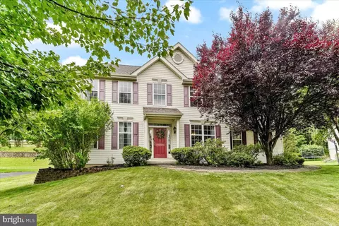 204 Drummers Ln, Phoenixville, PA 19460