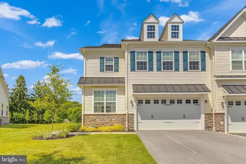 435 Lee Pl, Exton, PA 19341