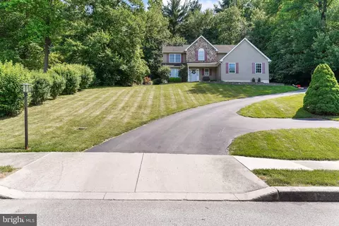 4009 Katie Ln, Downingtown, PA 19335