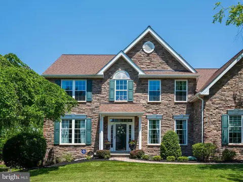 34 Musket Ln, Phoenixville, PA 19460