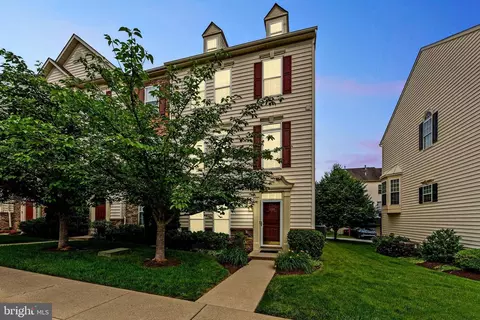 2505 Overture Dr, Phoenixville, PA 19460