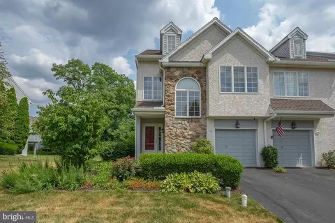 584 Pewter Dr, Exton, PA 19341