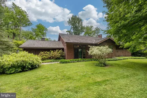 215 Downing Rd, Downingtown, PA 19335