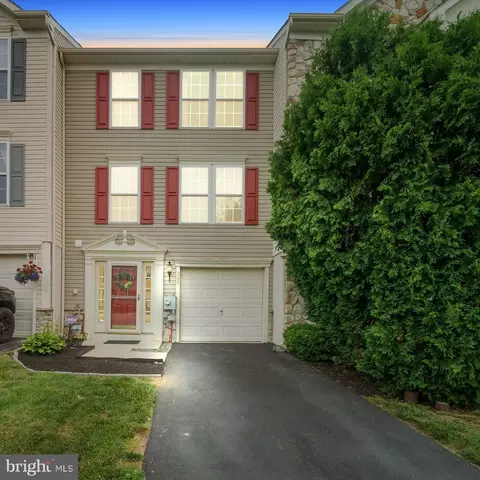 305 Fox Trl, Parkesburg, PA 19365