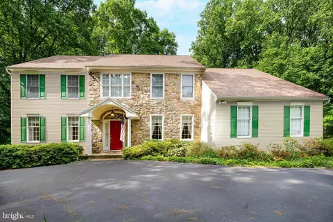 30 Ludwigs Crossing Ln, Glenmoore, PA 19343