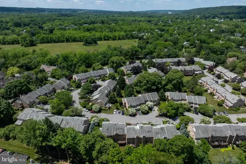 View/Area - 35 Militia Hill Dr, Chesterbrook, PA 19087 photo 7 of 9