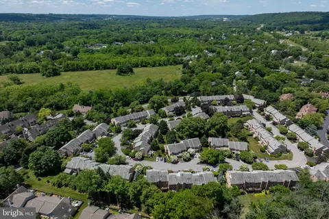 View/Area - 35 Militia Hill Dr, Chesterbrook, PA 19087 photo 6 of 9