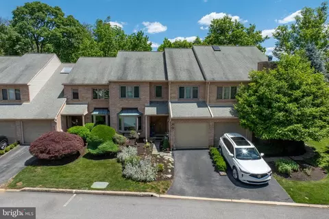Exterior - 35 Militia Hill Dr, Chesterbrook, PA 19087 photo 3 of 6