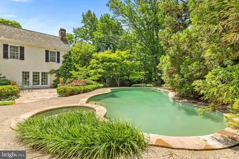 Exterior - 363 Pond View Rd, Devon, PA 19333 photo 11 of 13