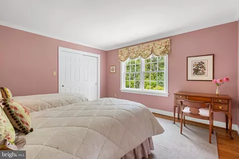 Bedroom - 363 Pond View Rd, Devon, PA 19333 photo 3 of 5