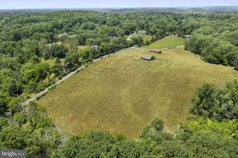 800 Hickory Hill Rd, Chadds Ford, PA 19317