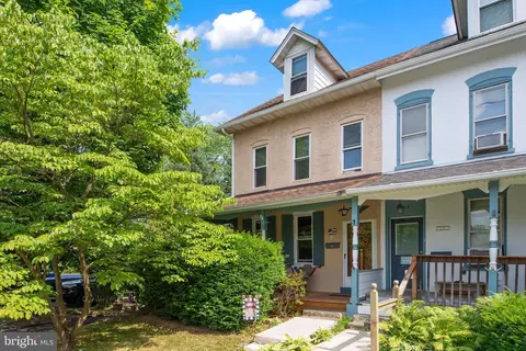 602 Arch St, Spring City, PA 19475