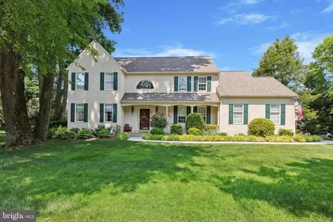 55 Dorchester Way, Phoenixville, PA 19460