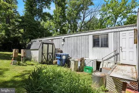 23 Ottawa Ln, Honey Brook, PA 19344