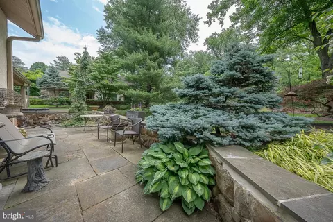Exterior - 8 Sugar Knoll Dr, Devon, PA 19333 photo 11 of 16