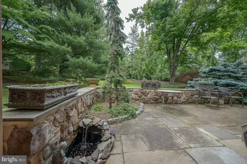 Exterior - 8 Sugar Knoll Dr, Devon, PA 19333 photo 12 of 16