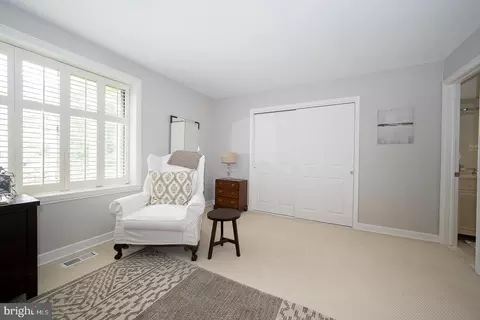 Bedroom - 8 Sugar Knoll Dr, Devon, PA 19333 photo 8 of 10