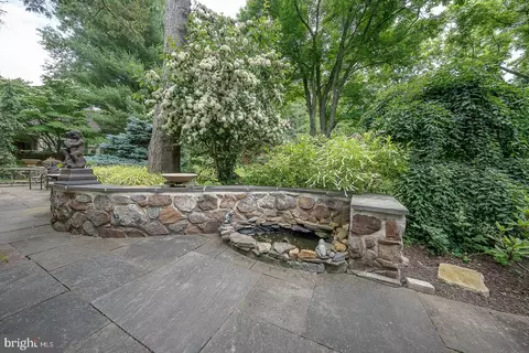 Exterior - 8 Sugar Knoll Dr, Devon, PA 19333 photo 8 of 16
