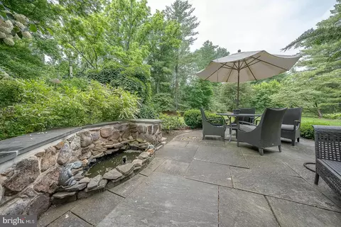 Exterior - 8 Sugar Knoll Dr, Devon, PA 19333 photo 9 of 16