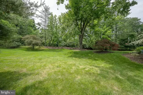 Exterior - 8 Sugar Knoll Dr, Devon, PA 19333 photo 3 of 16
