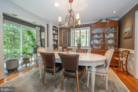 Dining - 8 Sugar Knoll Dr, Devon, PA 19333 photo 2 of 4