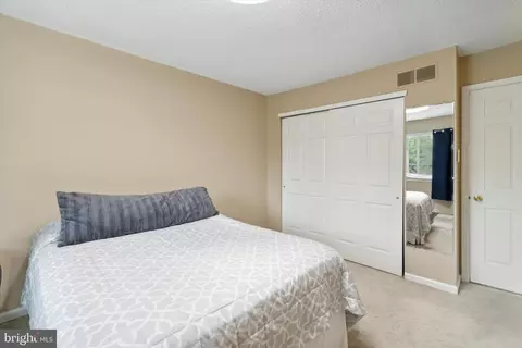 4 Lantern Ln, Chesterbrook, PA 19087 photo 22