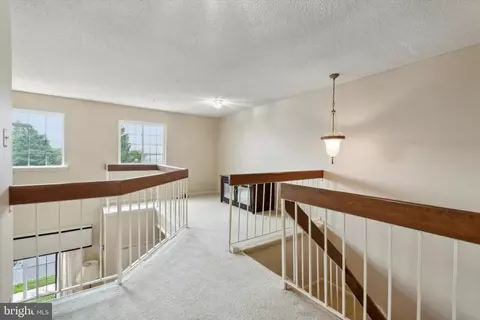4 Lantern Ln, Chesterbrook, PA 19087 photo 20