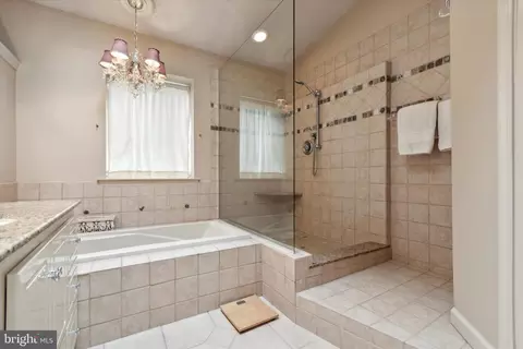 4 Lantern Ln, Chesterbrook, PA 19087 photo 18