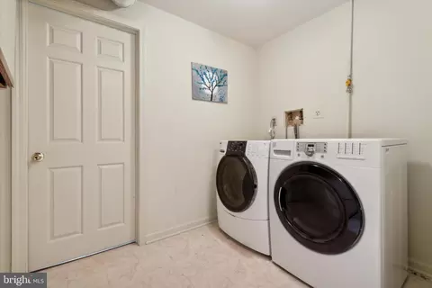 4 Lantern Ln, Chesterbrook, PA 19087 photo 31