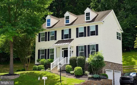 2762 Stockley Ln, Downingtown, PA 19335