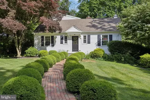 1642 E Street Rd, Glen Mills, PA 19342