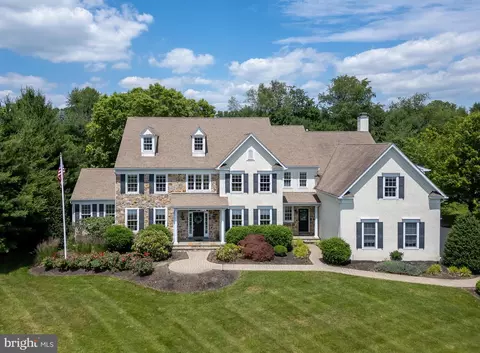 106 Clarkson Dr, Chester Springs, PA 19425