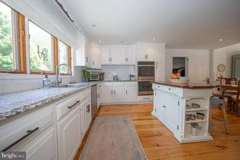 Kitchen - 532 Timber Ln, Devon, PA 19333 photo 1 of 4