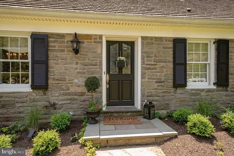 Exterior - 532 Timber Ln, Devon, PA 19333 photo 3 of 14