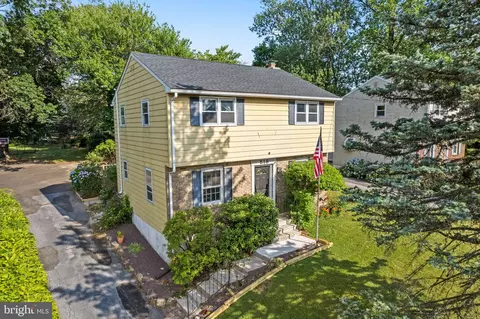 518 S Hanover St, Pottstown, PA 19465
