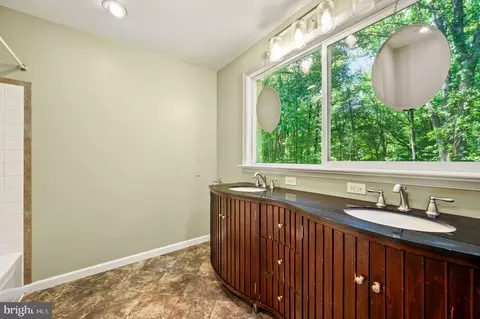 Bath - 103 Ringtail Run, Kennett Square, PA 19348 photo 1 of 3