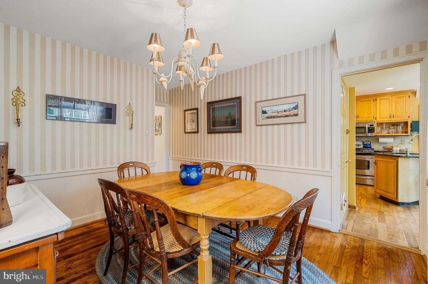 Dining - 78 Crestline Rd, Wayne, PA 19087 photo 2 of 4