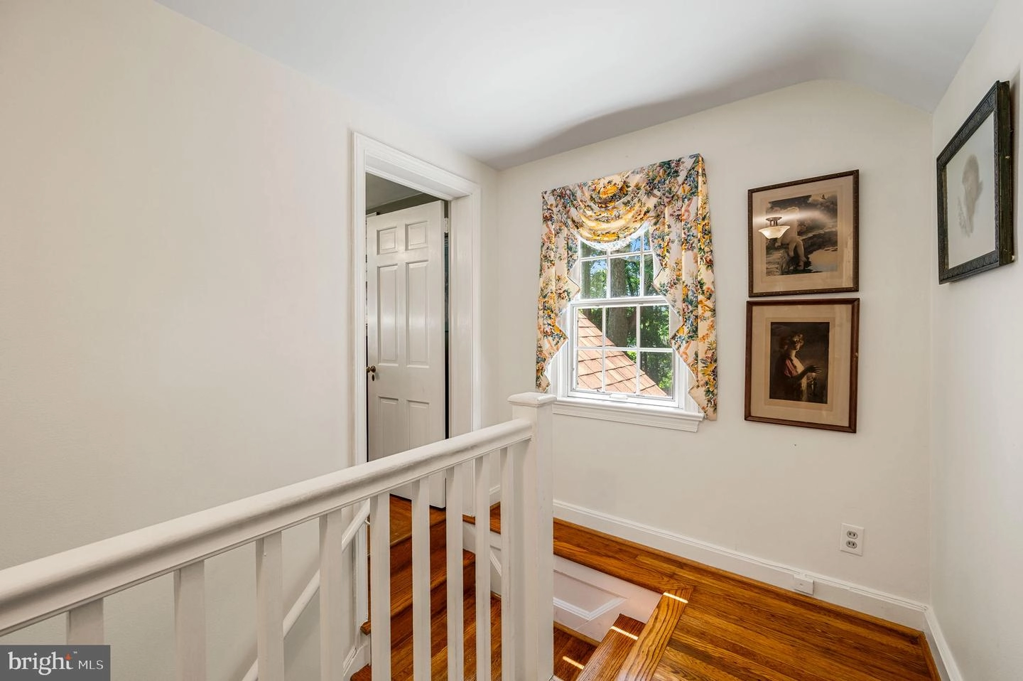 Entry Way - 78 Crestline Rd, Wayne, PA 19087 photo 1 of 1