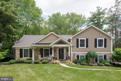 552 Gulph Rd, Wayne, PA 19087