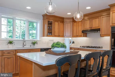 Kitchen - 542 Tory Hill Rd, Devon, PA 19333 photo 2 of 4