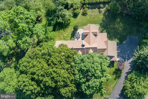 View/Area - 542 Tory Hill Rd, Devon, PA 19333 photo 1 of 2