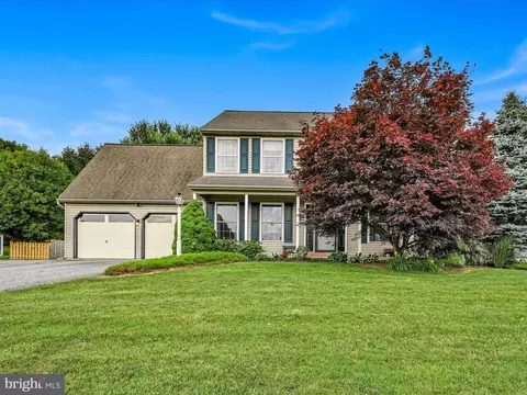 674 Glen Run Dr, Atglen, PA 19310