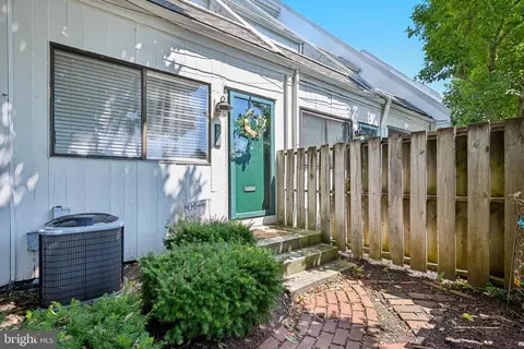 502 Summit House, West Chester, PA 19382