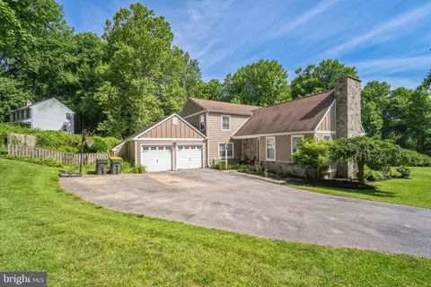 1411 Steeple Chase Rd, Downingtown, PA 19335