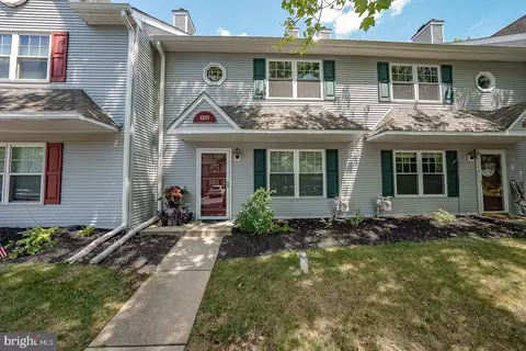1225 Timothy Ln #11, Phoenixville, PA 19460