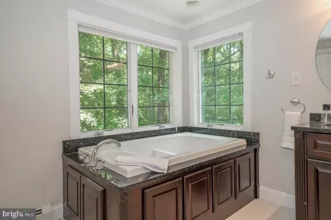 637 Timber Ln, Devon, PA 19333 photo 32