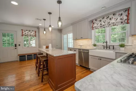 637 Timber Ln, Devon, PA 19333 photo 11