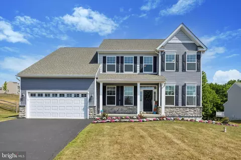 5 Wakefield Dr, Coatesville, PA 19320