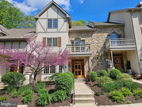 221 Cambridge Chase Chase, Exton, PA 19341